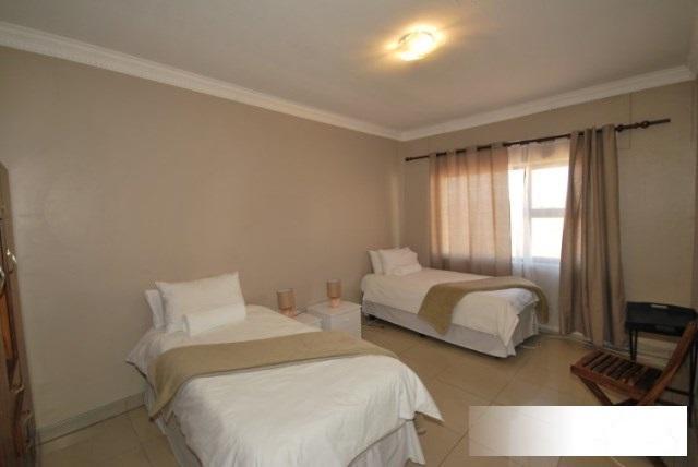 Elilo Bed And Breakfast Уолфиш-Бей Экстерьер фото